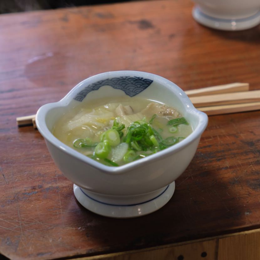 豚汁で試食