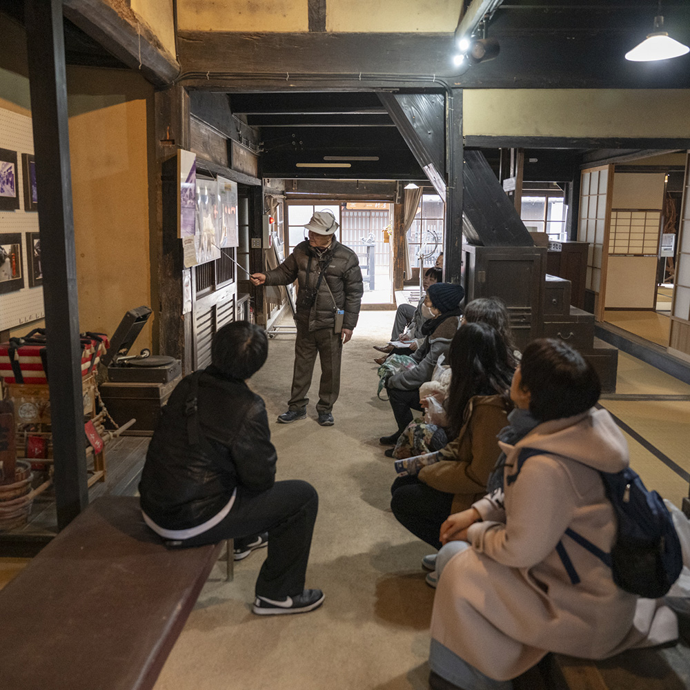 せっかくならガイドさんと一緒に