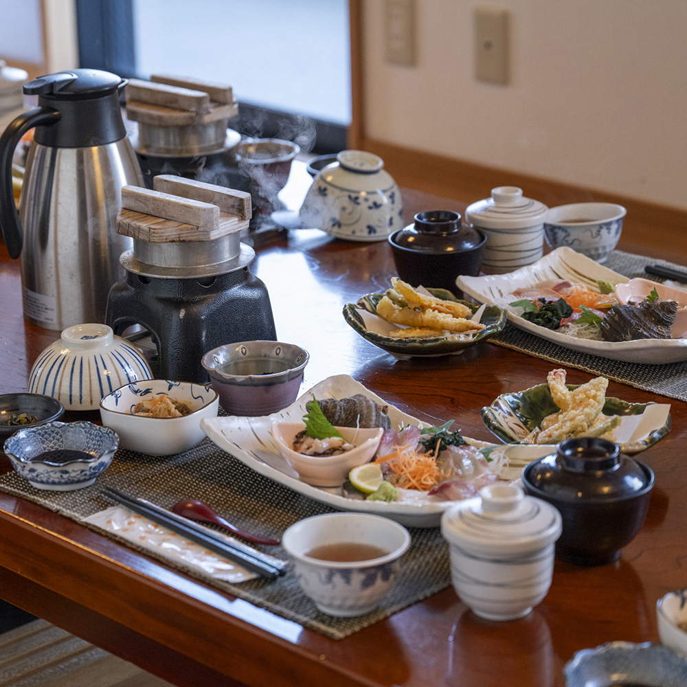 お座敷でゆっくりいただける